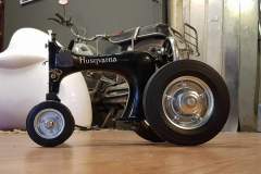 Sewing machine tractors - COLNIC Design